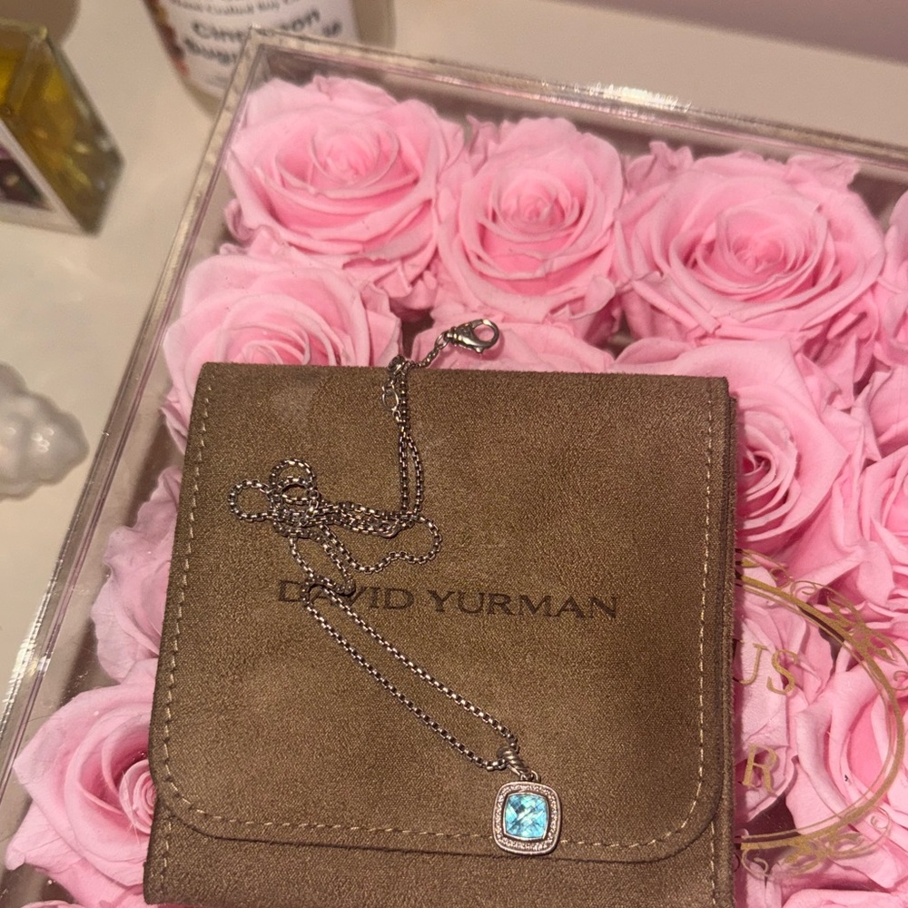 David Yurman Petite Albion pendant necklace blue topaz